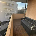 Renovated Apartment In The Zooviertel
