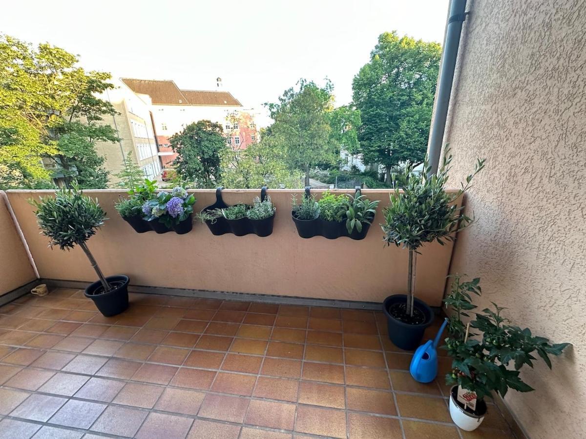 Renovated In The Zooviertel Apartment *